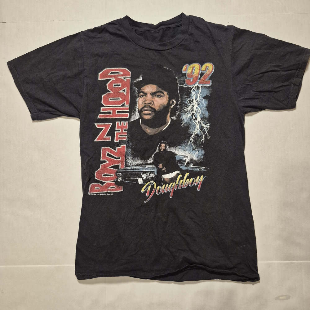 Black‎ Graphic T-Shirt